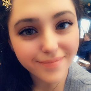 Meet your Posher, Alexandria